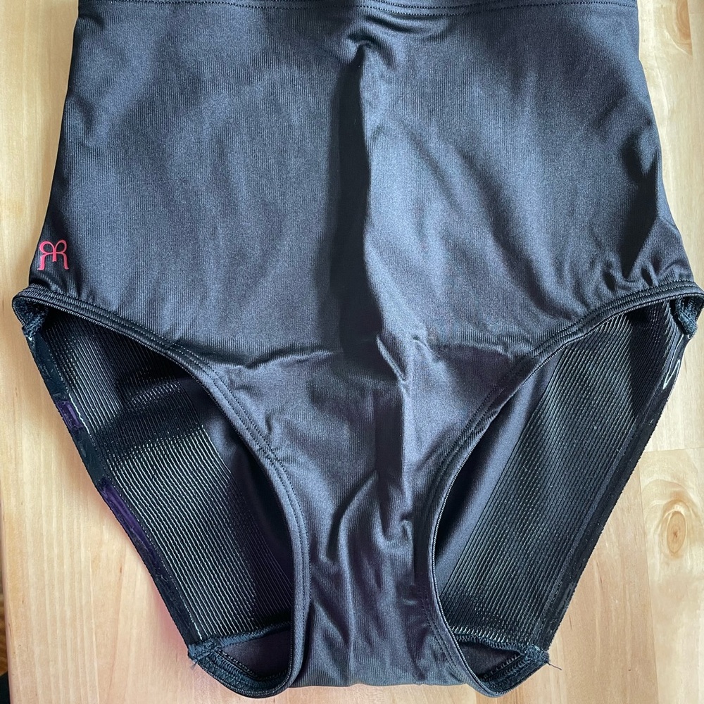 Ruby Ribbon Black Shaping Brief